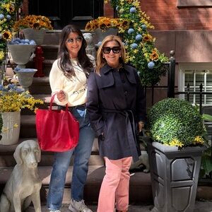 Like this to be notified when I am LIVE!!!